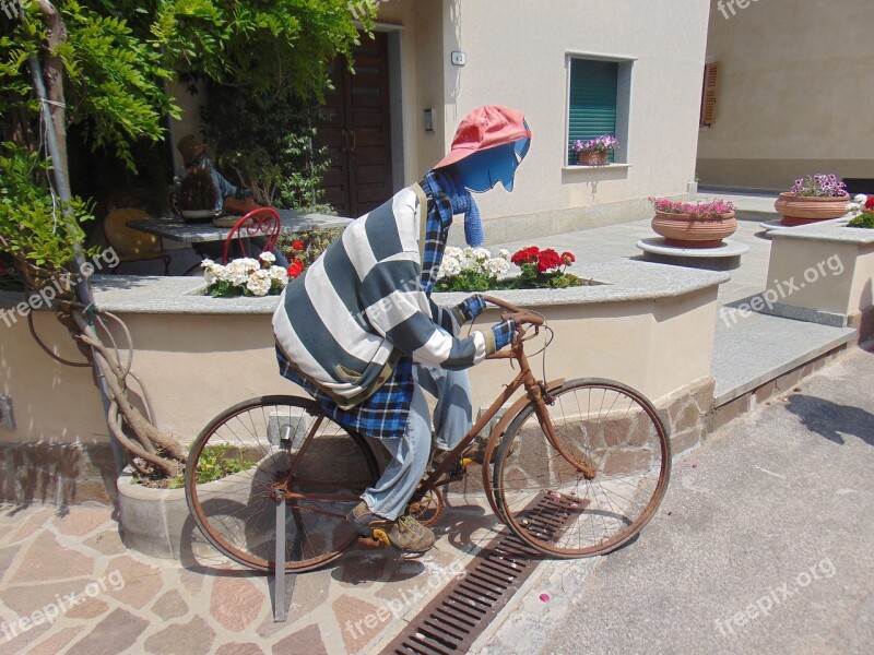 Cyclists Sculpture Original Bike Locomotion