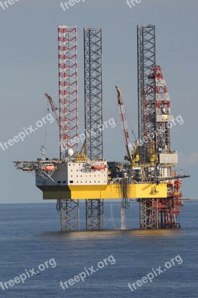 Drilling Rig Sea Platform Crane Distant