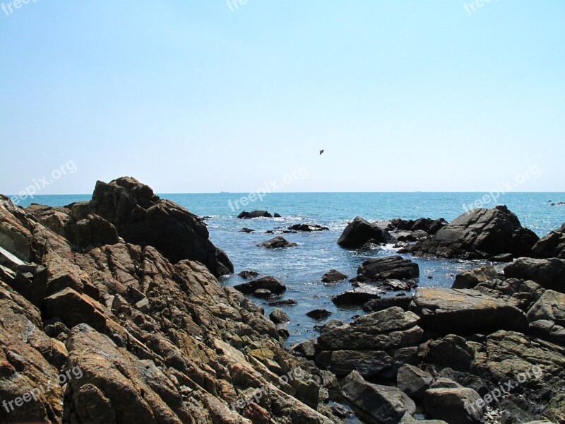 Sea Rock Waves Sky Rocky Beach