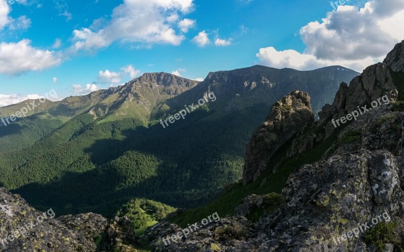 Bulgaria Stara Planina Central Balkan An Array Of Triglav Big Kademlia