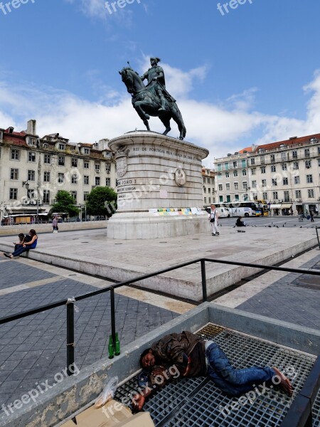 Homeless Man Reiter Statue Space Lisbon