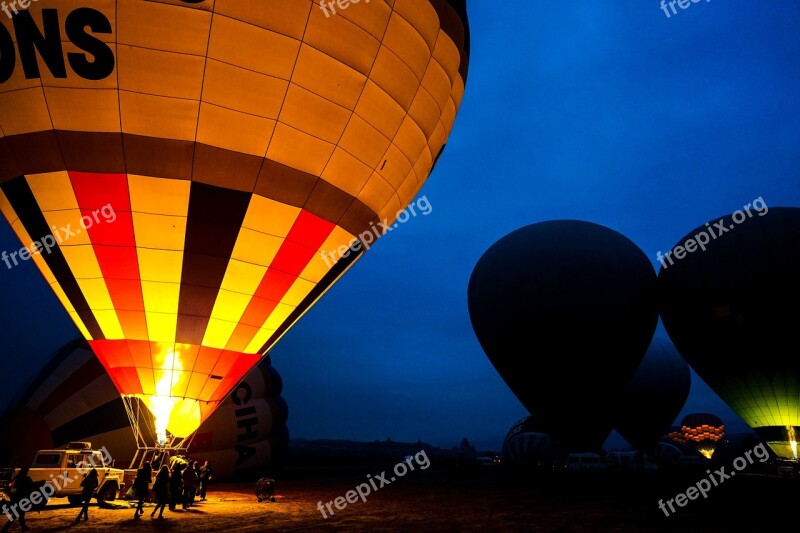 Hot Air Balloon Early In The Morning Light Free Photos