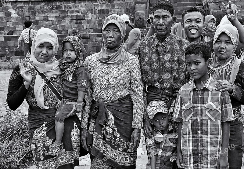 Indonesian Family Bali Asian Mother