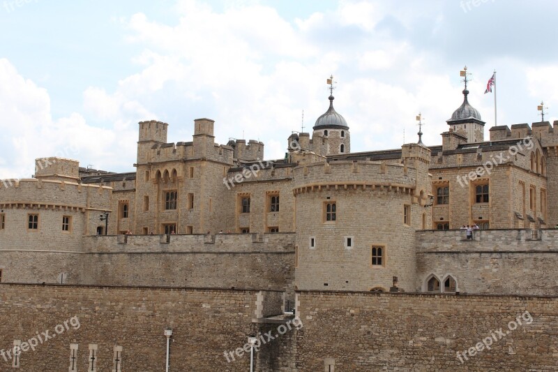 London Tower Of London Fortress Castle Substantiate