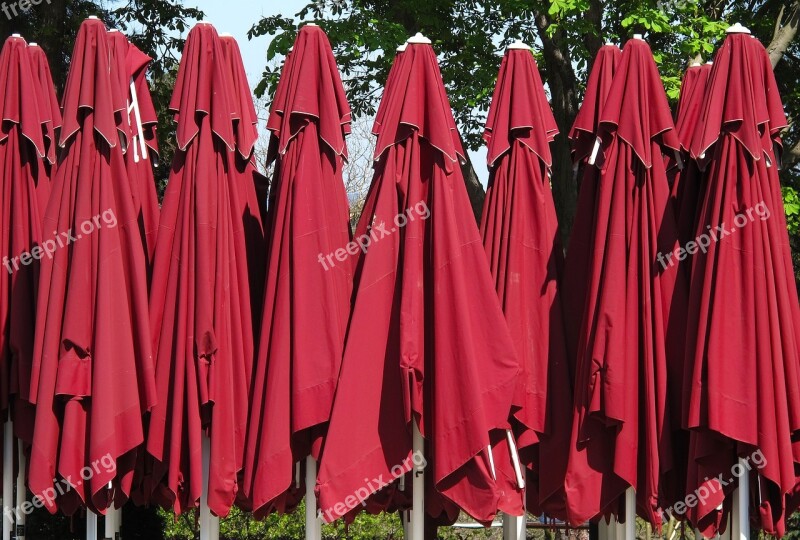 Parasols Screens Red Red Umbrellas Closed