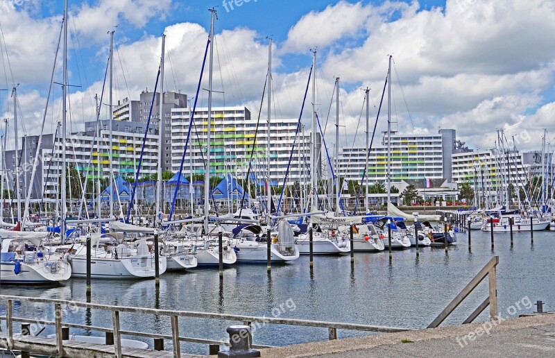 Recreational Facility Damp 2000 Marina Sailing Yachts Apartmen Homes