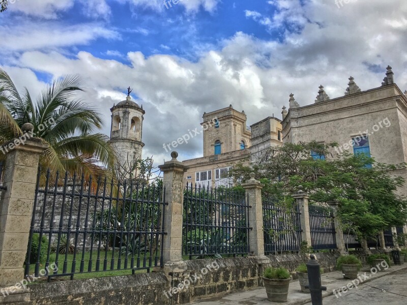 Old Havana Plaza Sky Free Photos