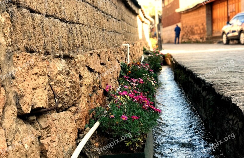 The Ancient Town Flowers Running Water Free Photos