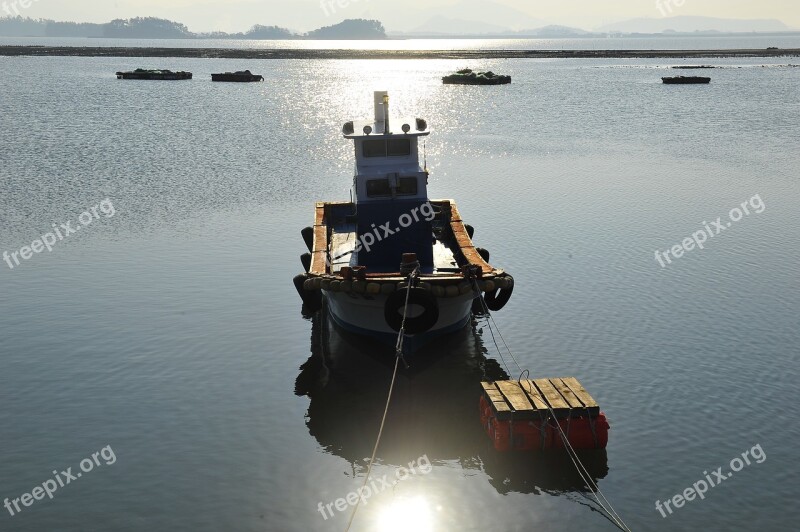 Break Times Coast Fishing Fleet Sea