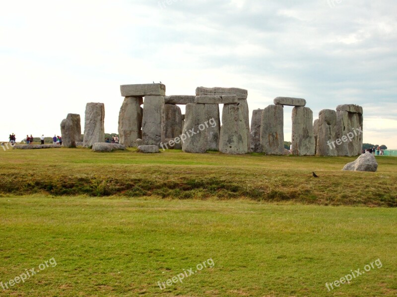 England Stonehenge Megalithic Site Ancient Stones Big Picture