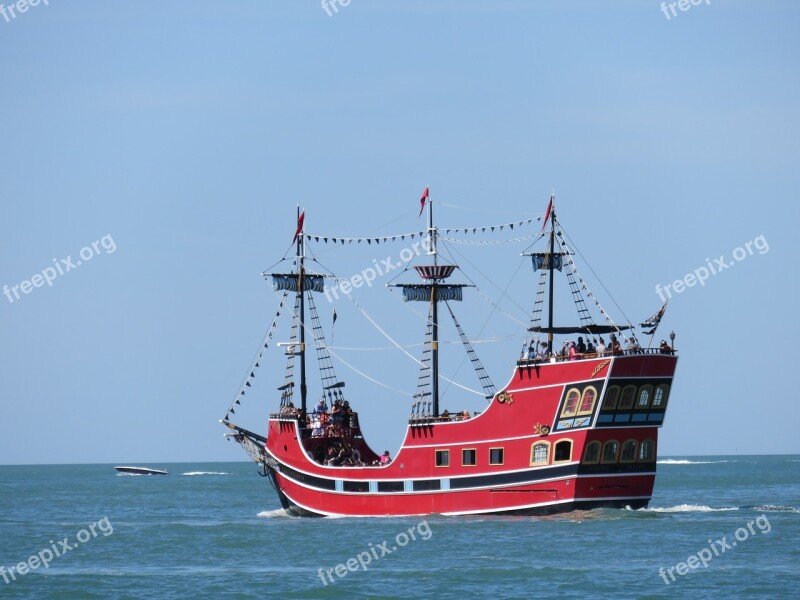 Pirate Ship Seafaring Sailing Vessel Adventure Pirates