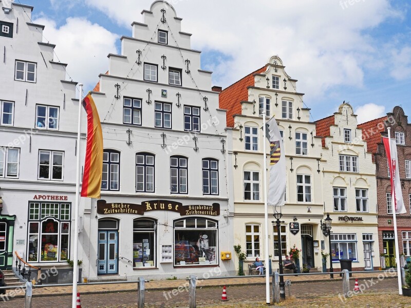 Friedrichstadt Townhouses Marketplace Stadtmitte Village Centre