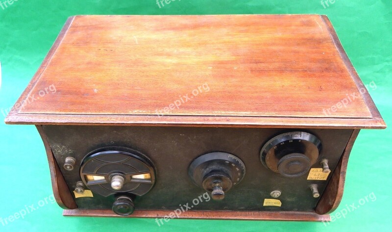 Vintage Radio Receiver 3 Valve