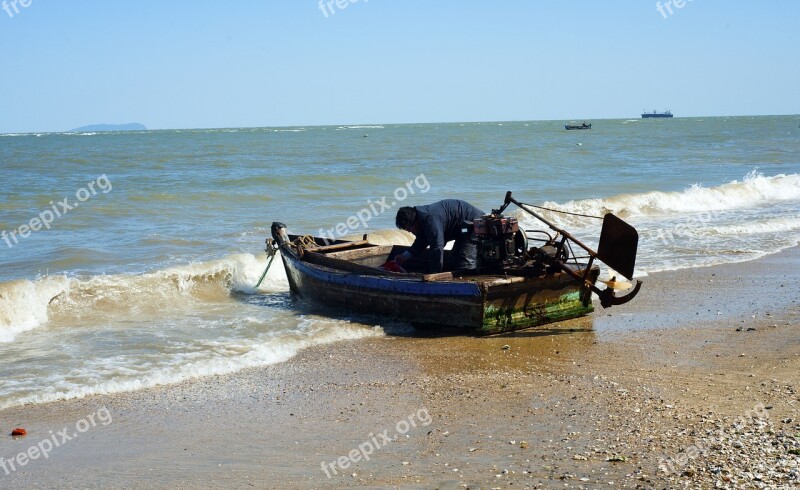 Sea Fishing Boats Daily Free Photos