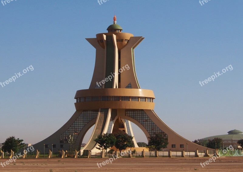 Memorial Martyrs Towers Monument War