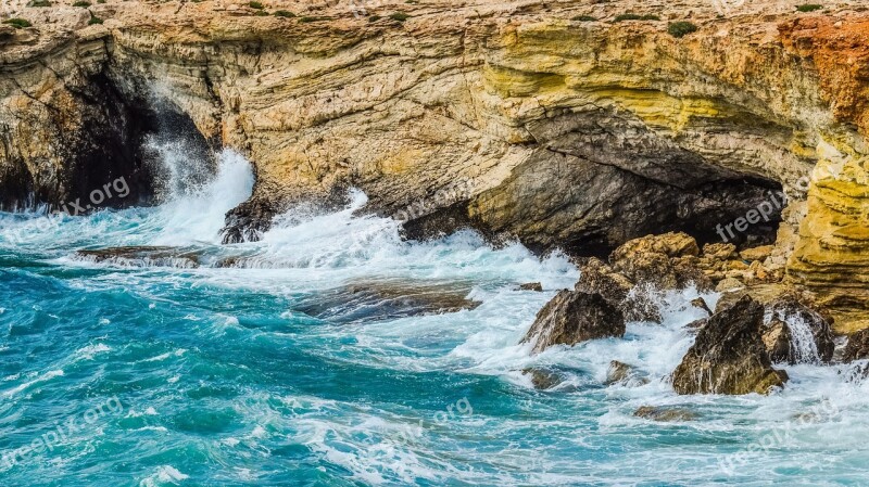 Rocky Coast Sea Caves Waves Wild Coast