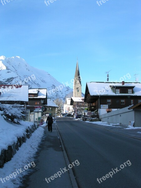 Mittelberg Kleinwalsertal Austria Village Street Church