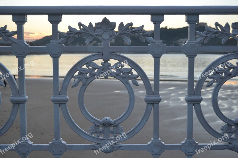 San Sebastian Donostia Playa De La Concha Euskadi Country Vaco