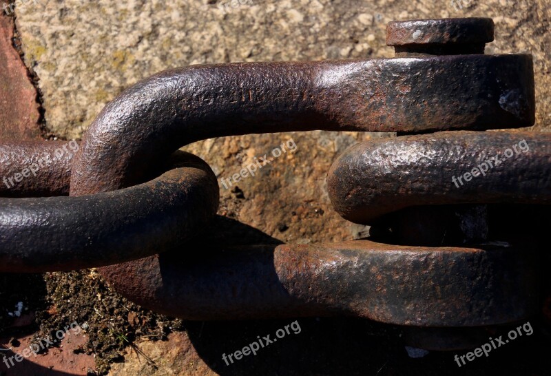 D Shackle Chain Rusty Steel Metal