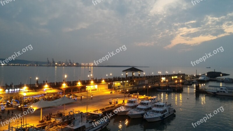 Ferry Terminal At Dusk Fisherman's Bastion In Hong Kong Free Photos