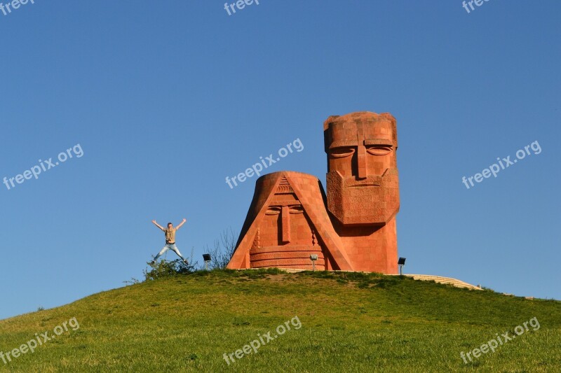 Stele Nagorno-karabakh Stepanakert Grandma And Grandpa Orange Tuff