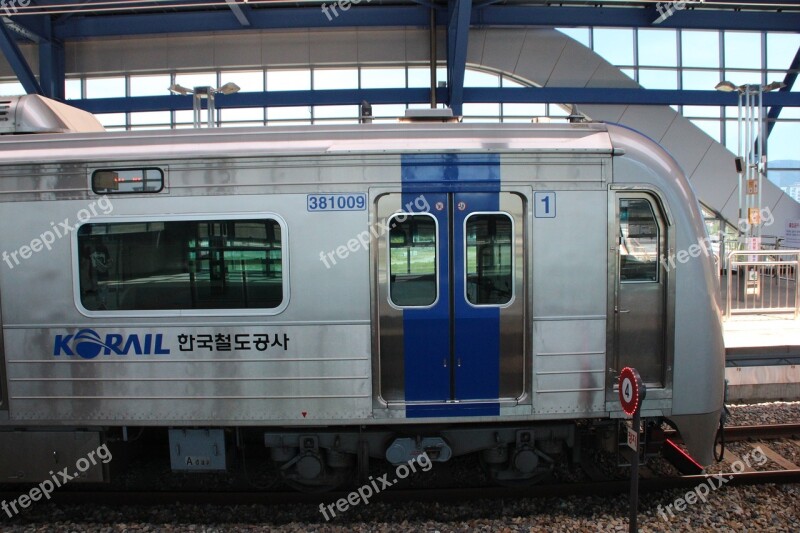 Train Subway Republic Of Korea South Korea Subway Transportation