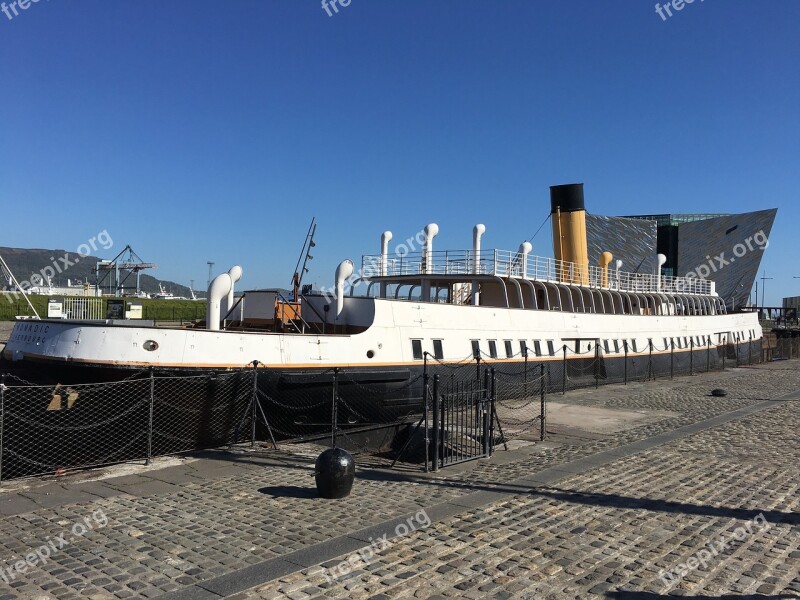 Belfast Northern Ireland Museum Shipyard Free Photos