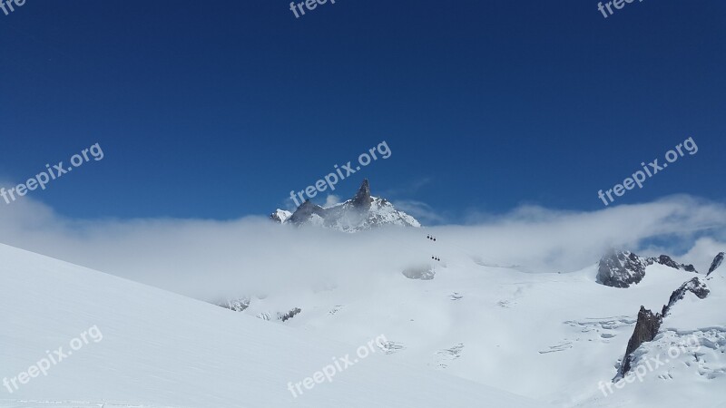 Dent Du Géant Grand Jorasses High Mountains Chamonix Mont Blanc Group