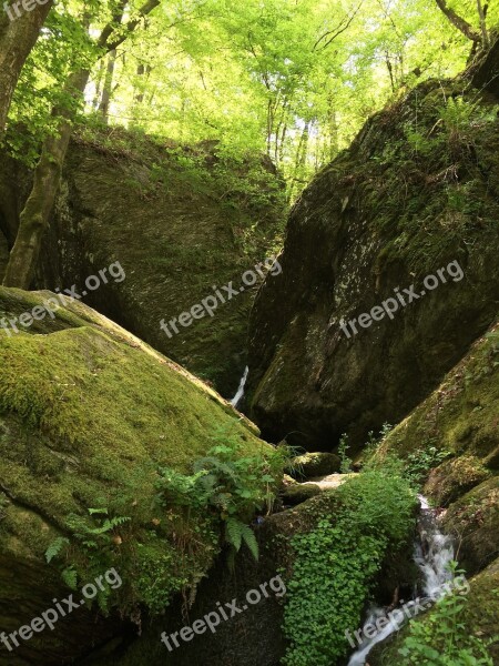 Ehrbach Nature Clammy Rock Water