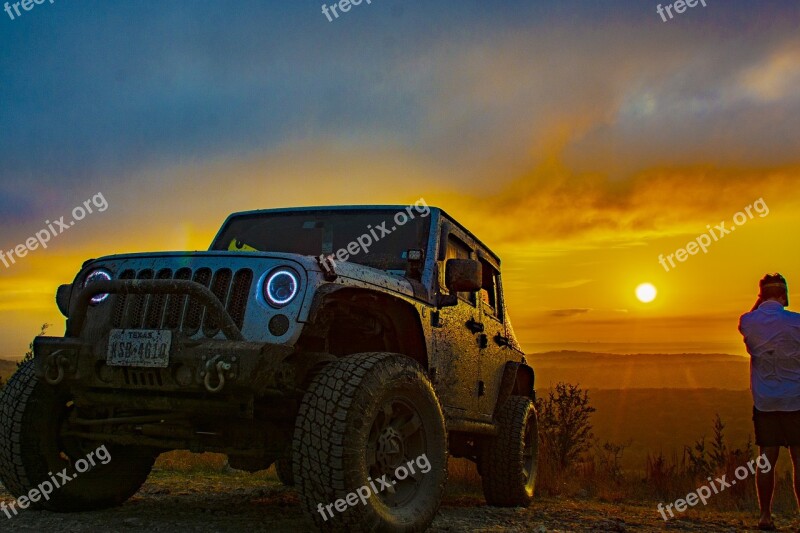 Jeep Outdoors Sunset 4x4 Adventure