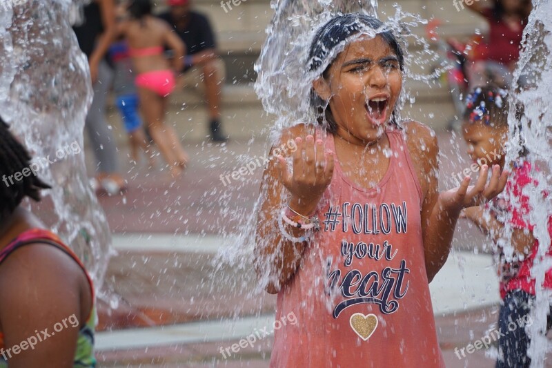 Girl Fun Water Young Girl Atlanta Park