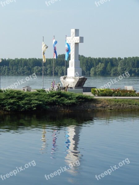 Vukovar White Cross Croatia Free Photos