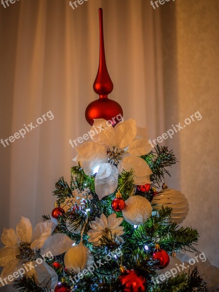 Christmas Tree Red Decorative Sphere