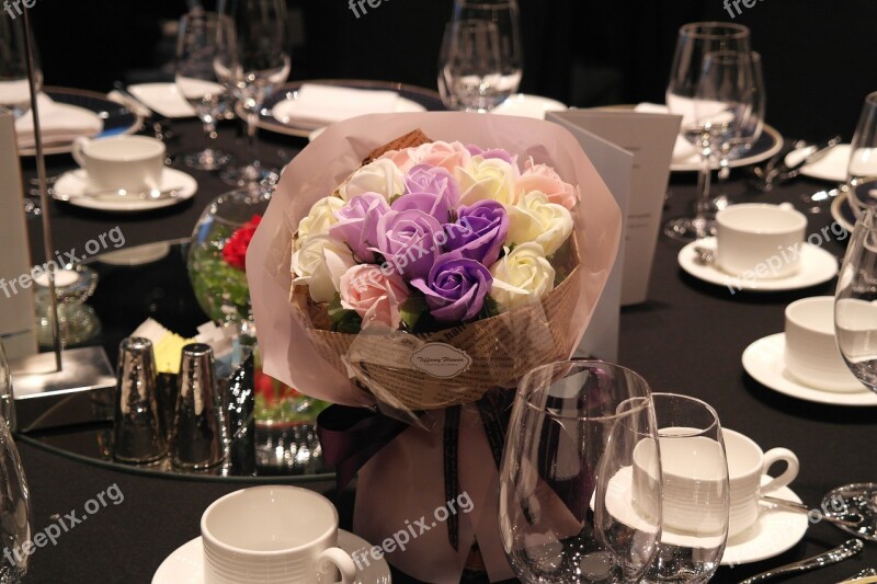 Bouquet Dining Flowers Romantic Congratulations