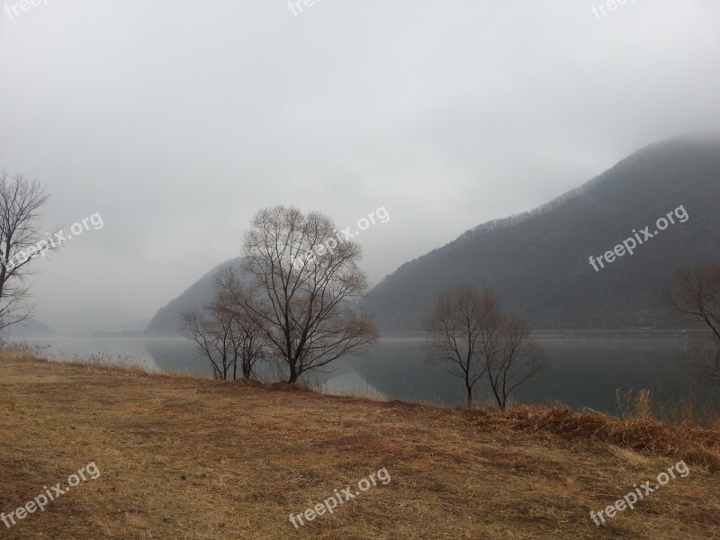 Natural Landscape Lake Mountains And Lake Free Photos