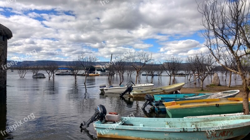 Guanajuato Dam Water Lake Mexico