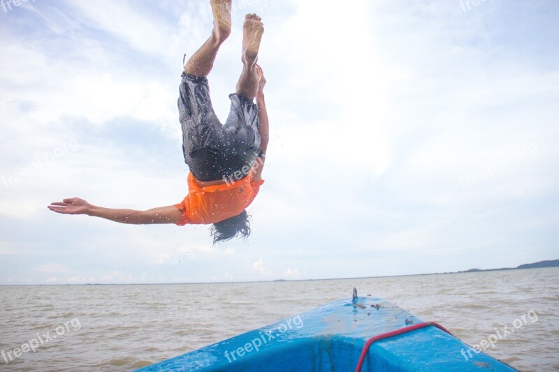 Jump Backflip Water Play Spirit Life