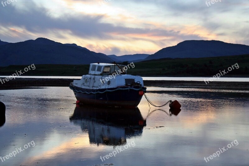 Boat Anchorage Sunset Mirroring Western Highlands