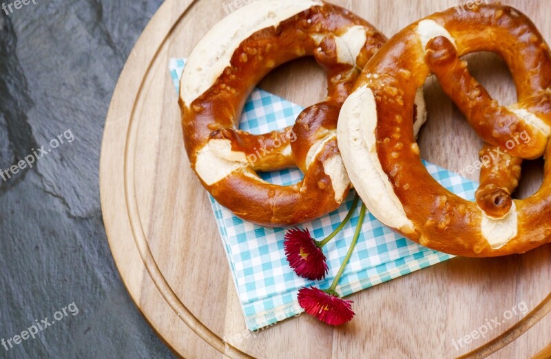 Pretzel Breze Laugenbreze Snack Bavaria