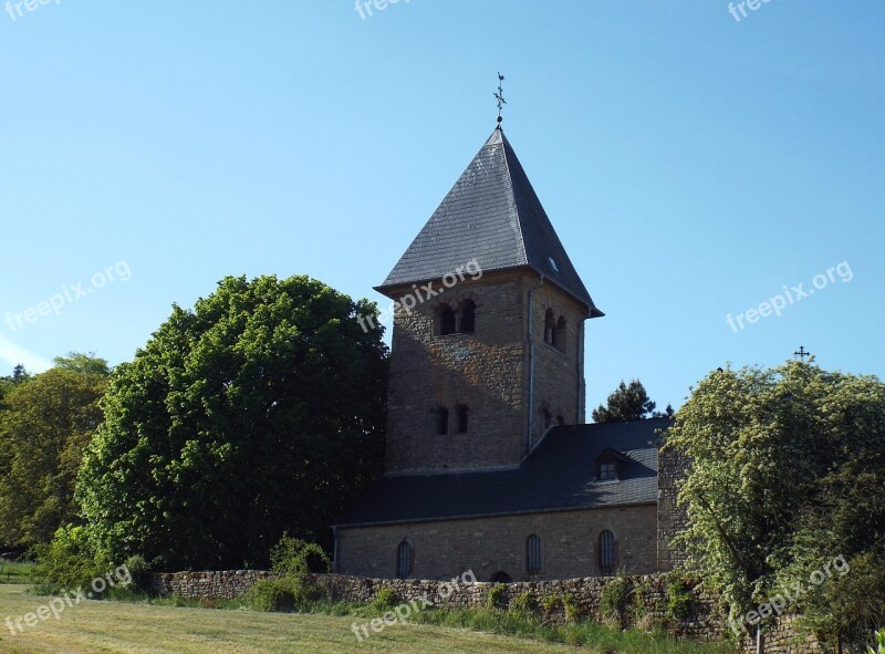 May Girsterklaus Pilgrimage Kirchlein Klausen