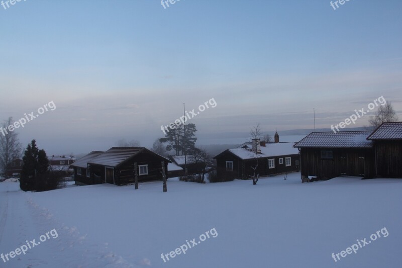 Misty Morning All White Cover Snow