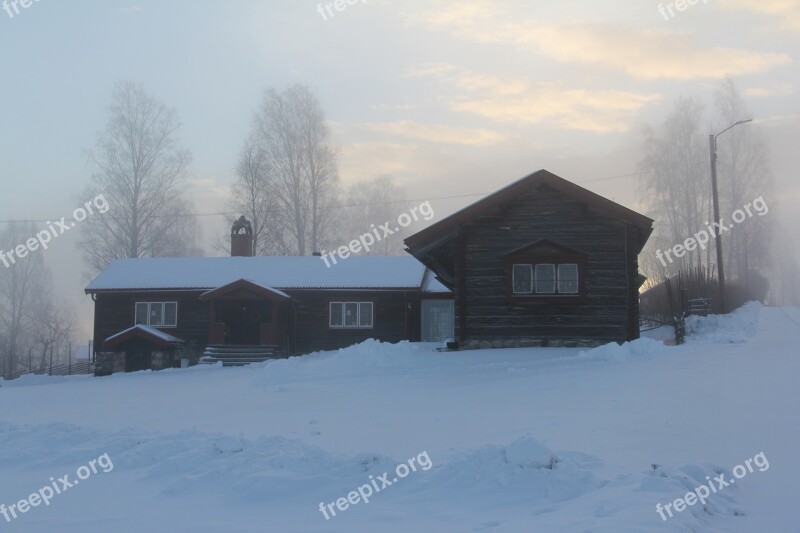 Misty Morning All White Cover Snow