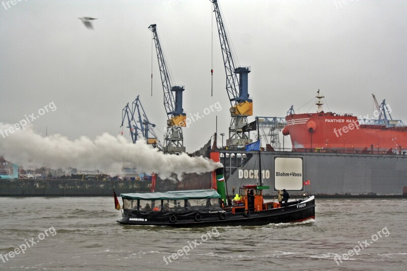 Rainy Weather Harbour Cruise Hamburg Tiger Historical Barge