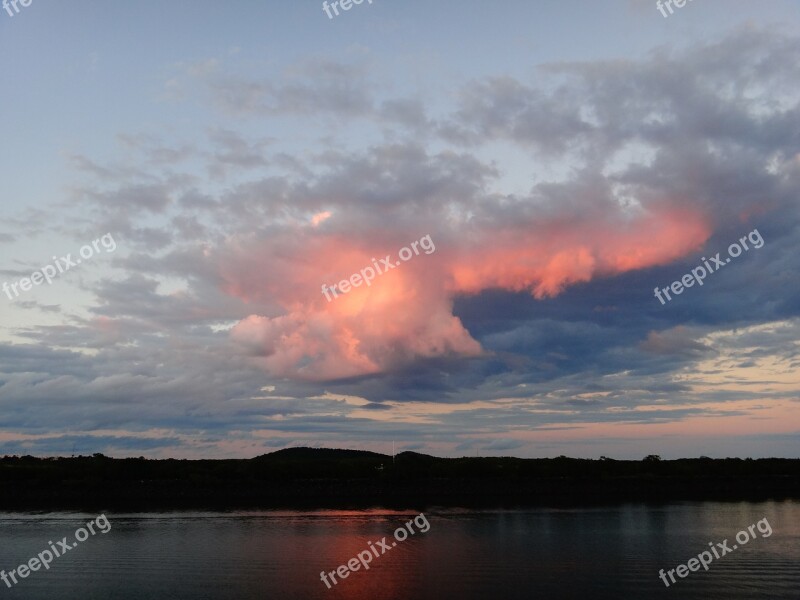 Cloud Mackay Australia Sea Sunlight