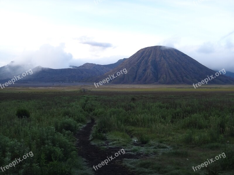 Bromo Volcano Indonesia Cloud Of Smoke Steam