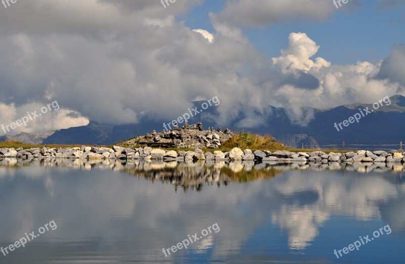 Mountain Lake Eiger A Virgin Monk View Alpine