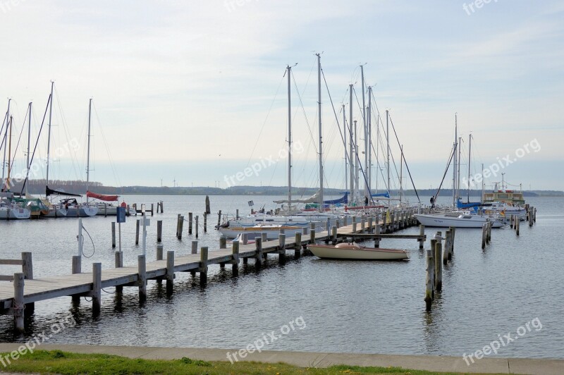 Web Boats Ship Water Bay