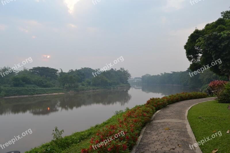 Dawn Chiang Rai Thailand Walk Mist