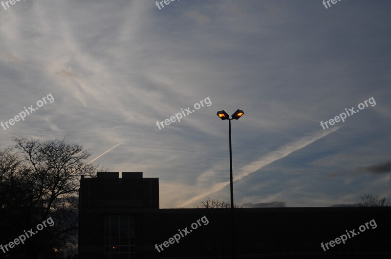 Streetlight Sky Contrails Free Photos