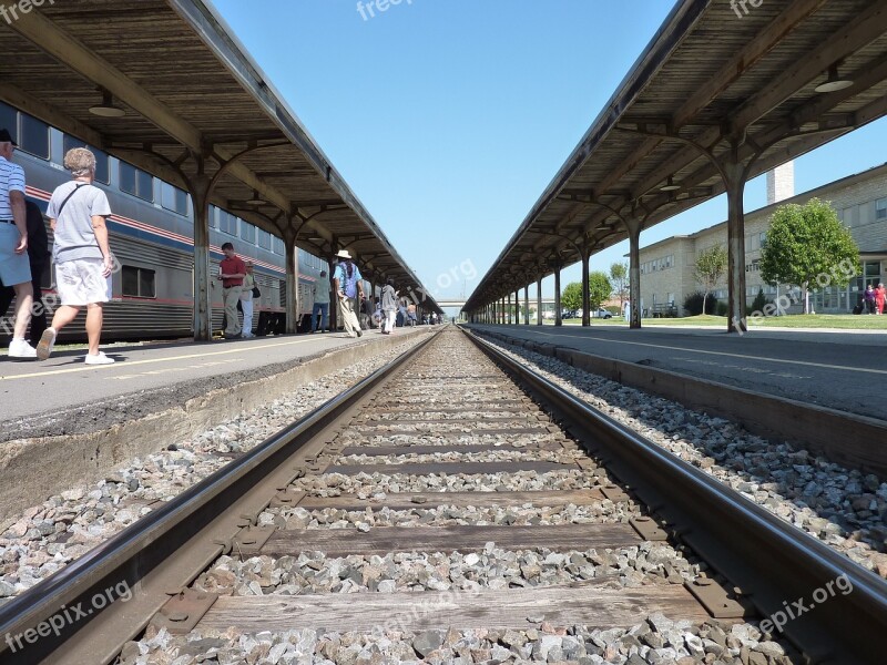 Train Railroad Train Tracks Amtrak Southwest